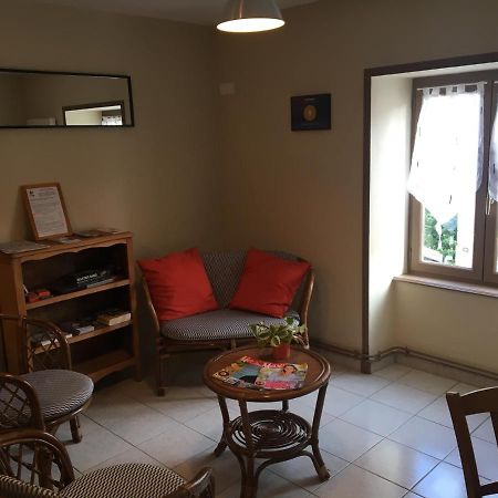 Auberge Des Petits Hotel Saint-Igny-de-Vers Bagian luar foto