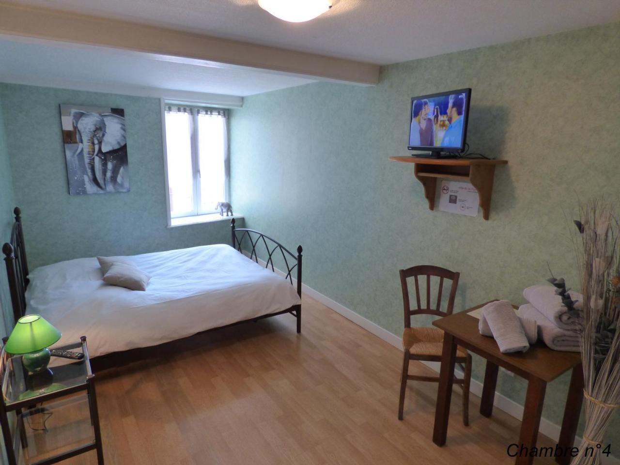 Auberge Des Petits Hotel Saint-Igny-de-Vers Bagian luar foto